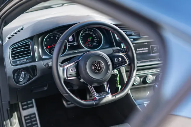 カジノ ラッキー ルイ Android/iOS アプリ